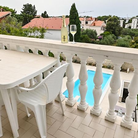 Seagull Pool Apartments & Studios Novalja Dış mekan fotoğraf