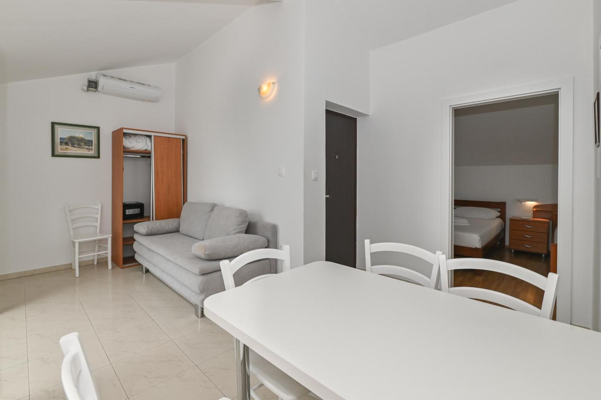 Seagull Pool Apartments & Studios Novalja Dış mekan fotoğraf