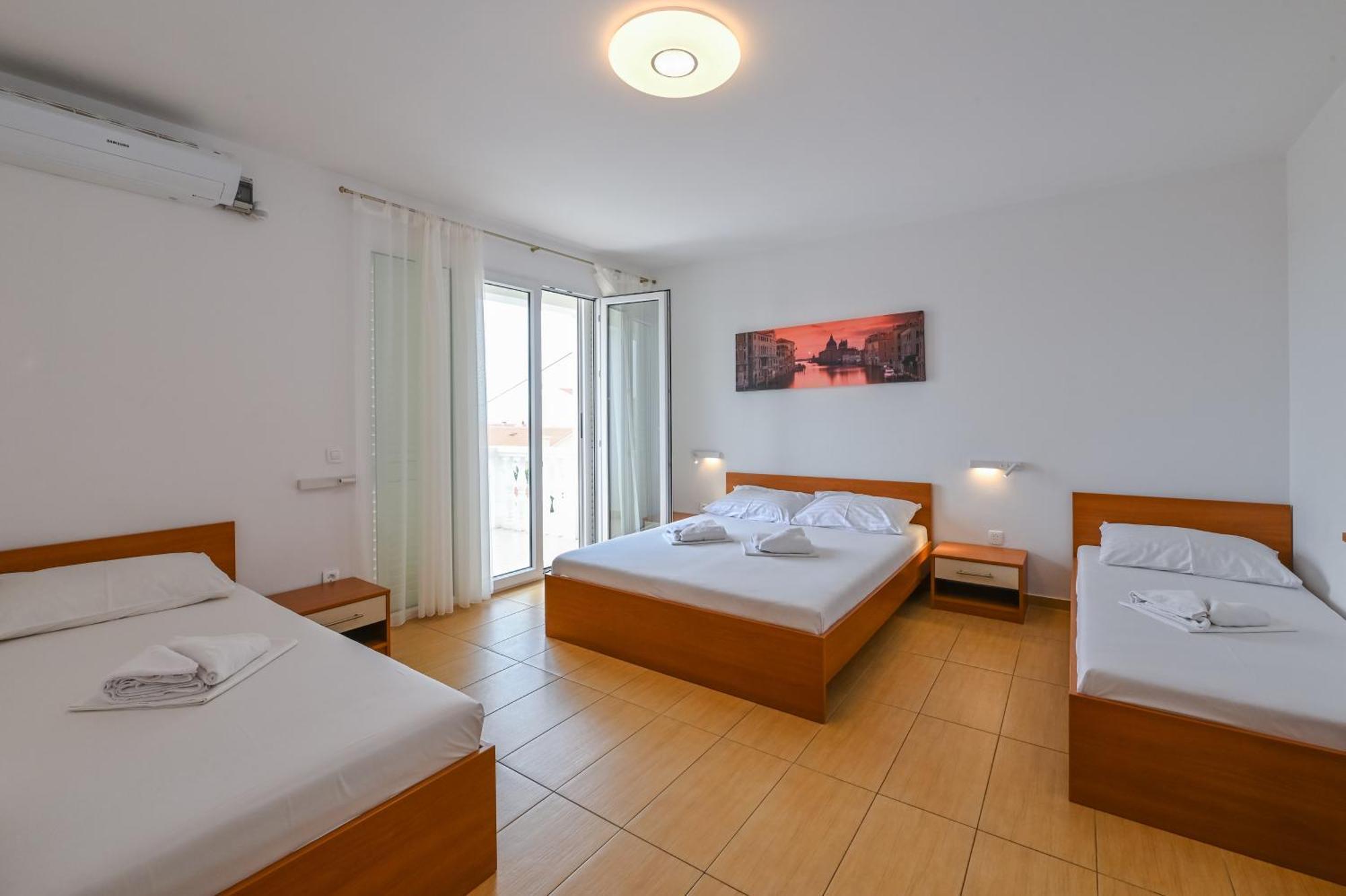 Seagull Pool Apartments & Studios Novalja Dış mekan fotoğraf