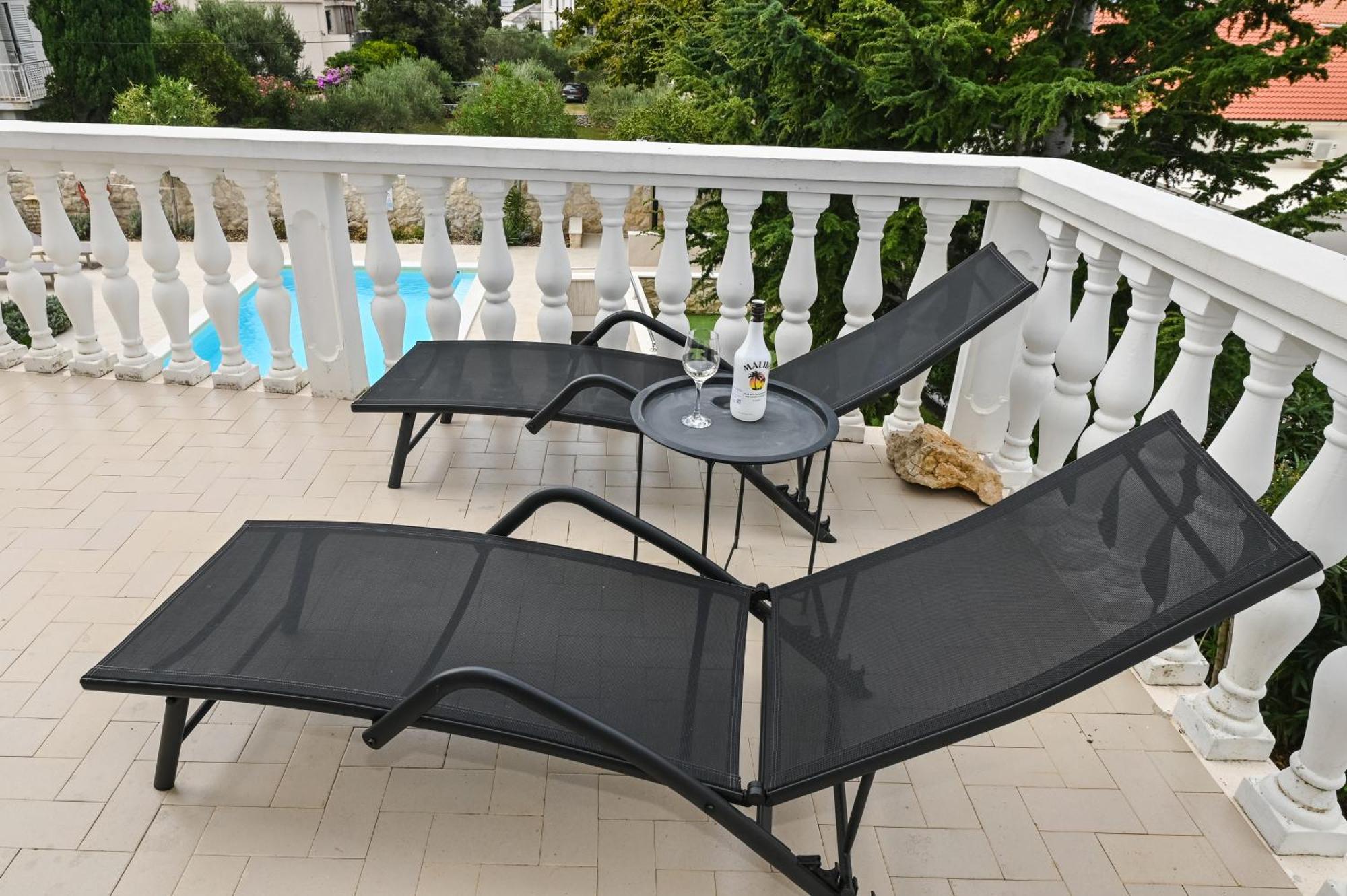 Seagull Pool Apartments & Studios Novalja Dış mekan fotoğraf