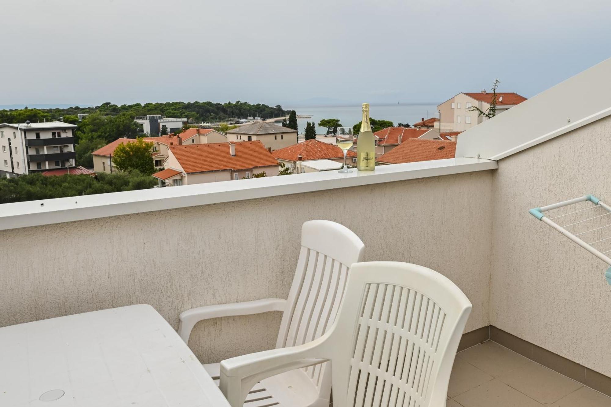 Seagull Pool Apartments & Studios Novalja Oda fotoğraf