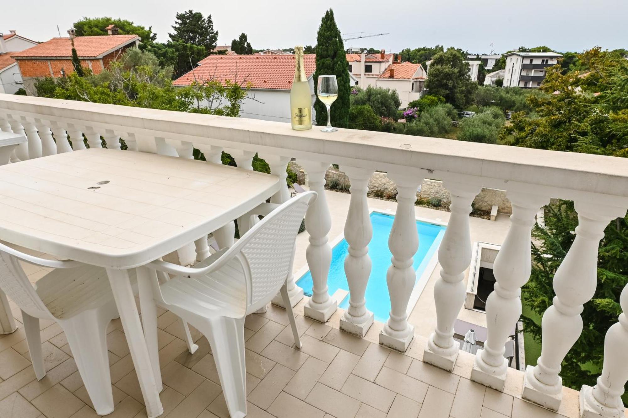 Seagull Pool Apartments & Studios Novalja Dış mekan fotoğraf