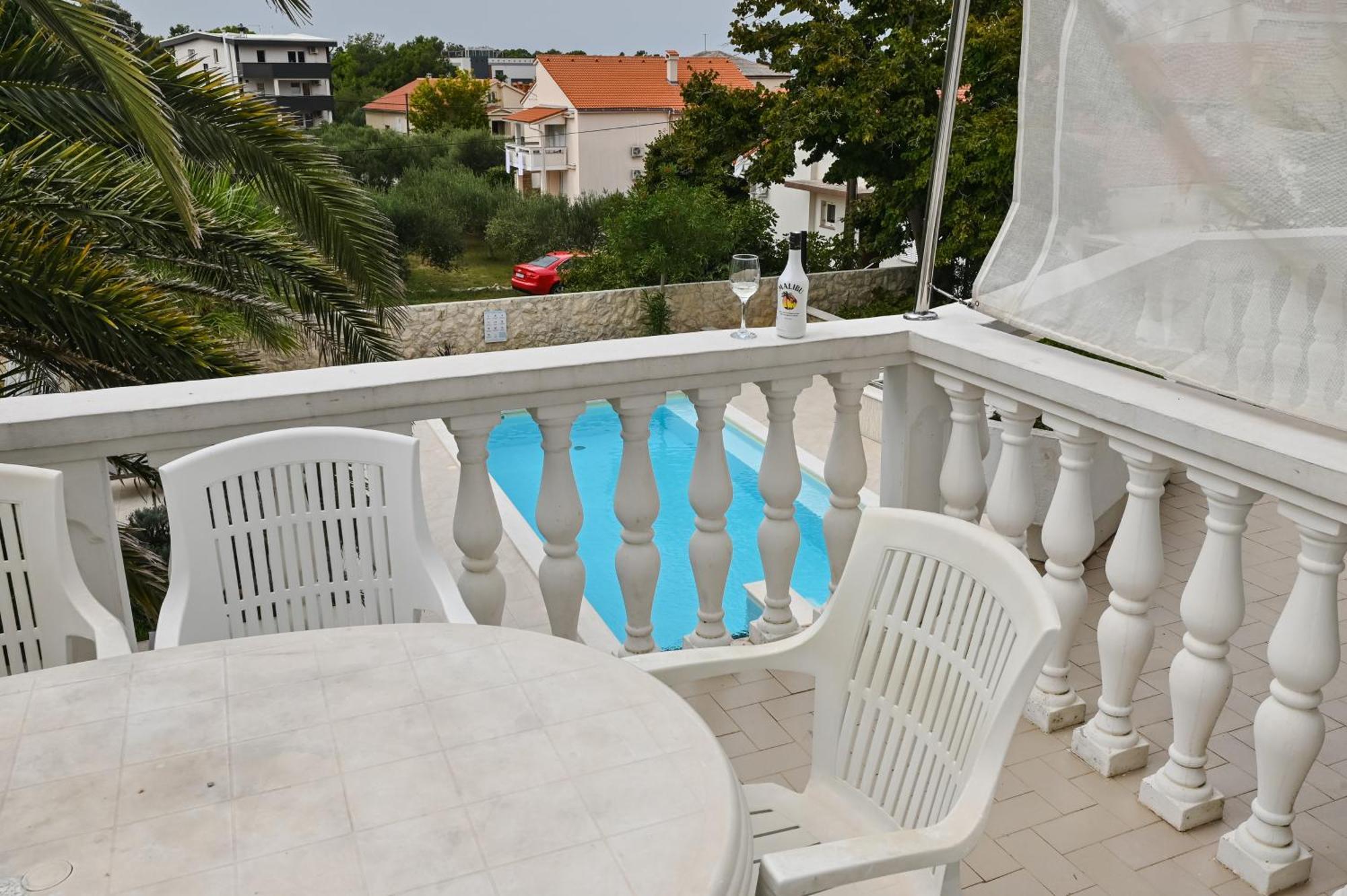 Seagull Pool Apartments & Studios Novalja Oda fotoğraf